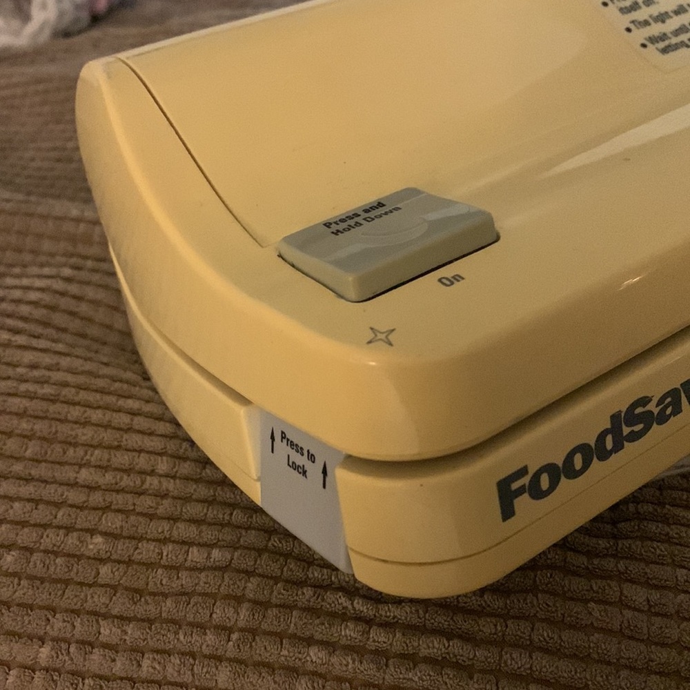 Food Saver Vac 550 food preservation vacuum sealed packaging sealing yellow - Picture 2 of 10